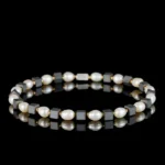 Pearl - Hematite Cube Bracelet I (4-7mm) - Image 3